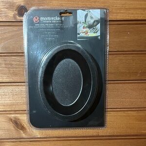 New - Master Class - Set of 4 - Mini Oval Pie dish